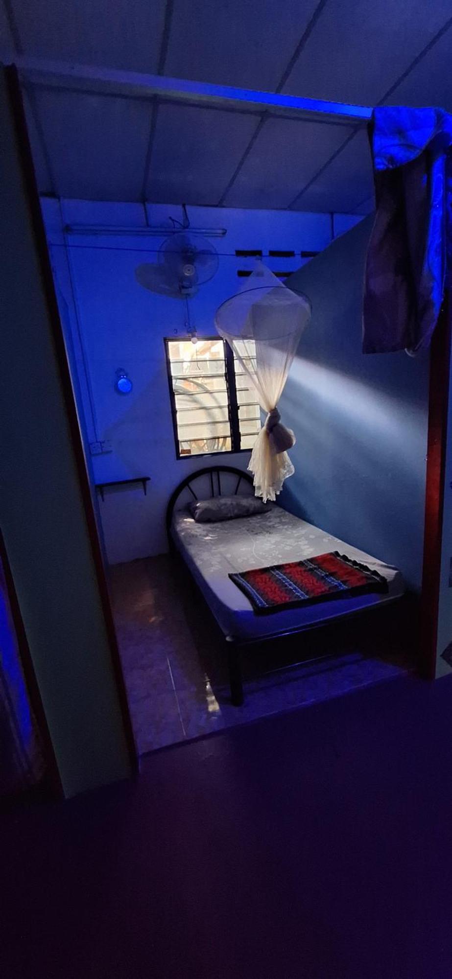 珍南海滩 Rainbow Bed N Bfast旅舍 外观 照片