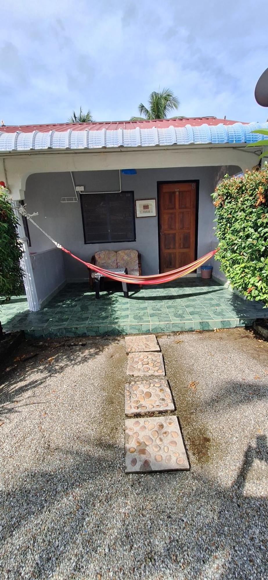 珍南海滩 Rainbow Bed N Bfast旅舍 外观 照片